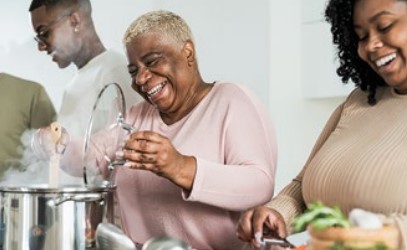 Complete Diabetes Program black women in the kitchen